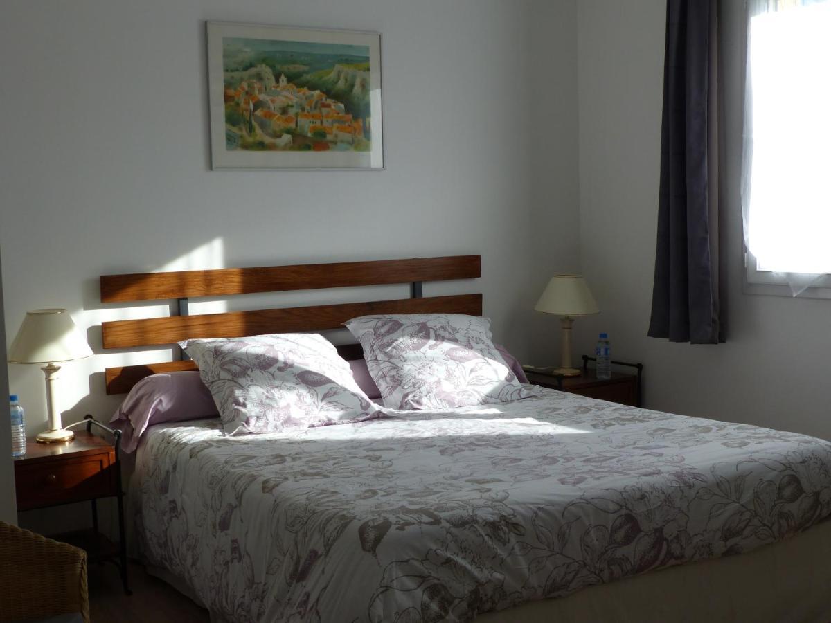 Bed and Breakfast Les Enselmes Montagnieu  Экстерьер фото